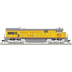 Atlas Trains HO Scale - GE U30C Low Nose - DC Equipped - Gold Union Pacific #2881